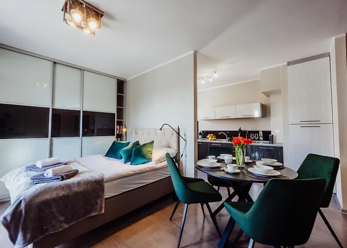 1 Maja 76 Apartman Jelenia Góra